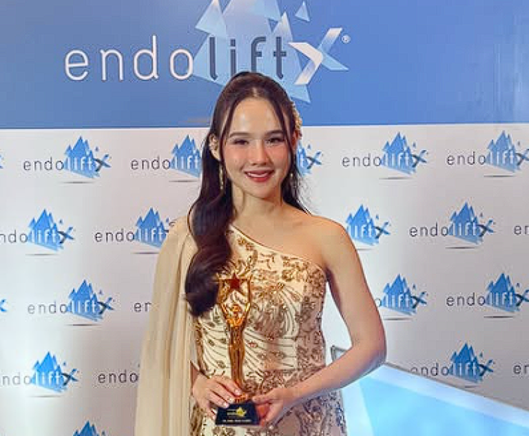Dr. Pang has been awarded another prestigious EndoliftX honor—her second this year—at The EndoliftX Expert Award Night 2025.